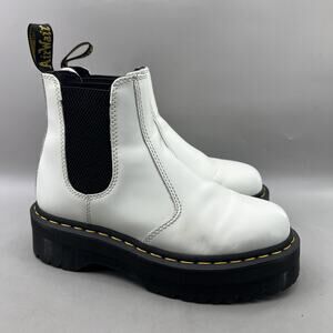 Dr. Martens 2976 Quad Chelsea Boots Women Size 7 White Leather Ankle Shoes